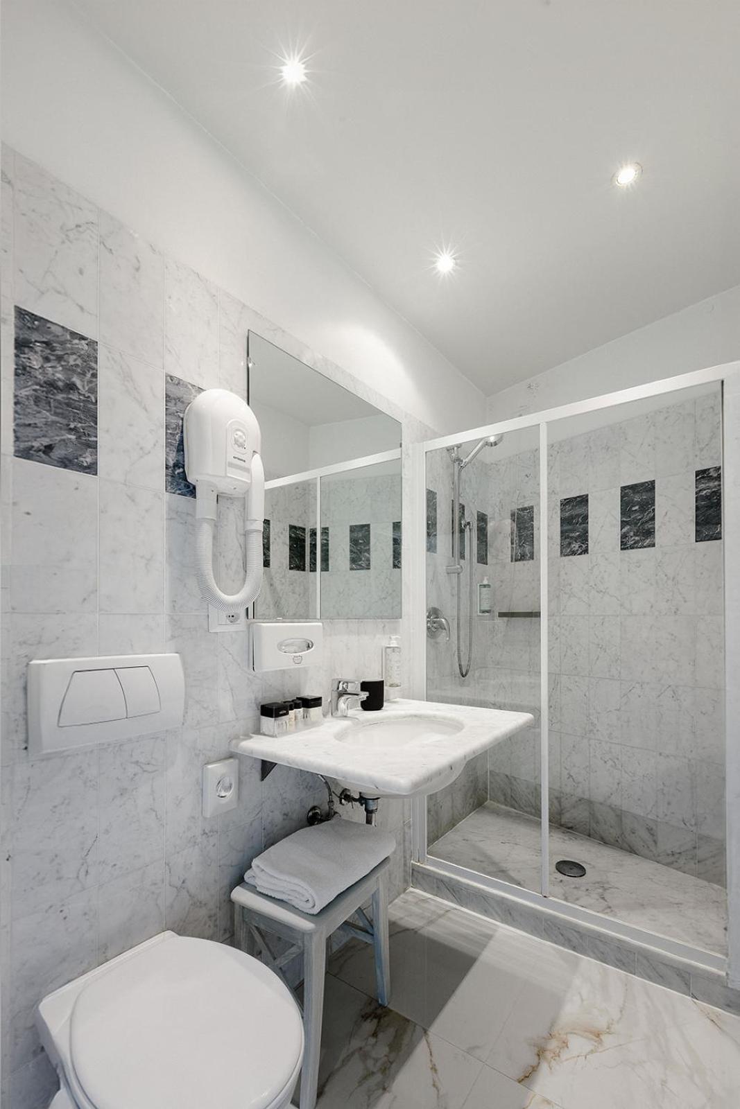 Junior Suite (2 Adulti)
