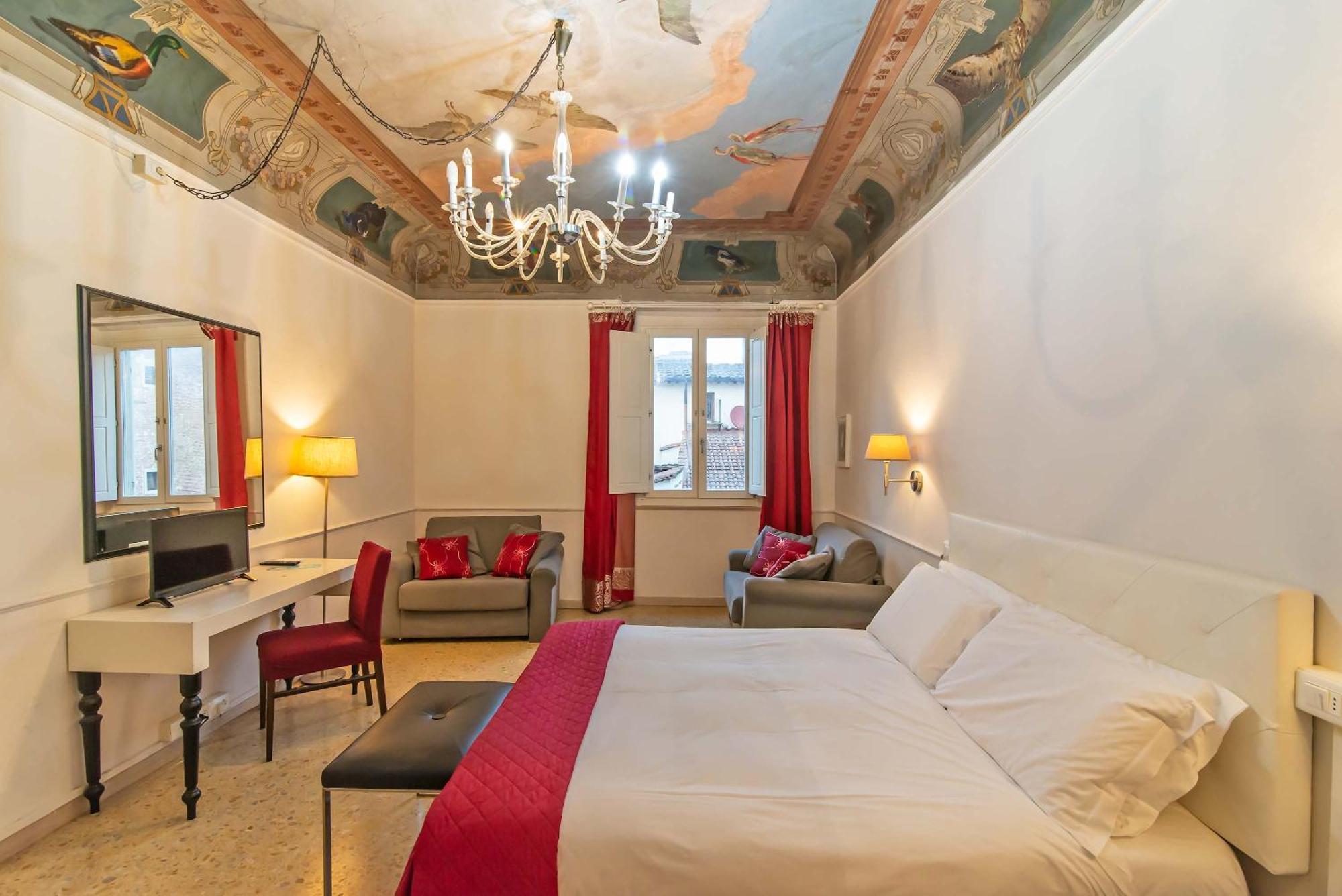 Deluxe Triple Room,1742703296:JPEG