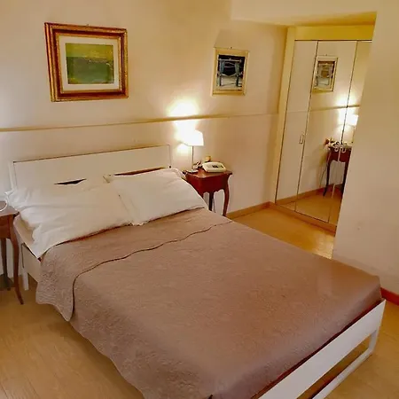 Hotel Il Poeta Dante-3