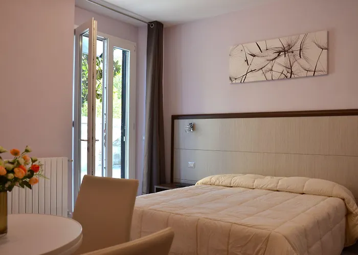  Florence Stadium B&B